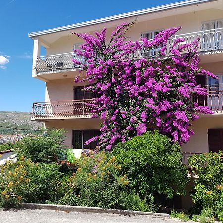 Mravak Apartments Trogir Exterior foto