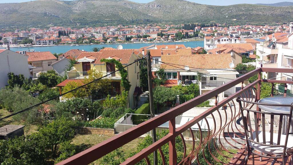 Mravak Apartments Trogir Exterior foto